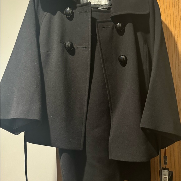 NEW Tahari Arthur S. Levine Women's 2-Piece Skirt Suit, Size 4 Black - Picture 2 of 6